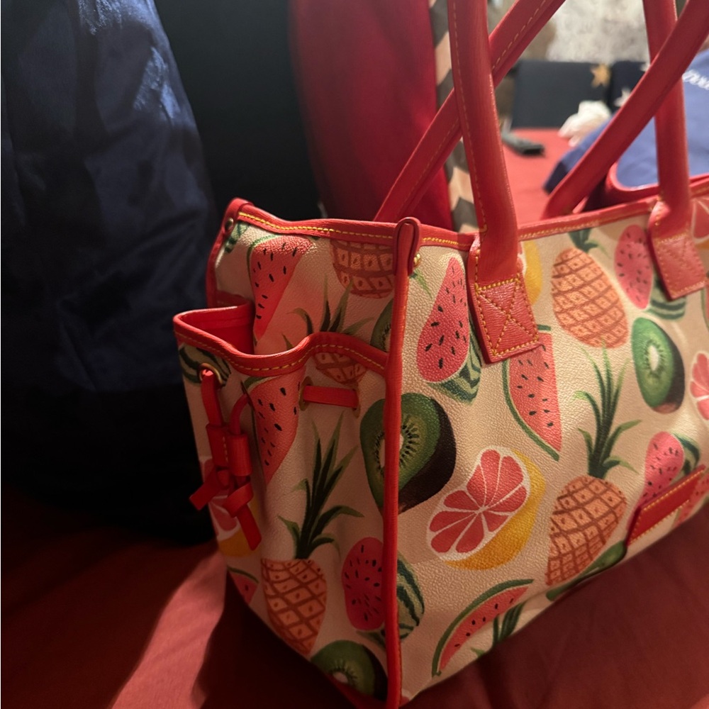 Handbag